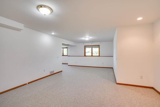3140 Rebel Drive, Sun Prairie, WI 53590