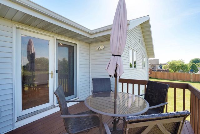 3140 Rebel Drive, Sun Prairie, WI 53590