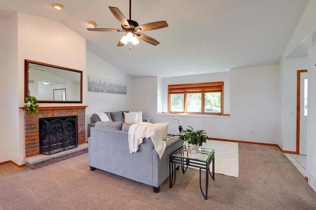 3140 Rebel Drive, Sun Prairie, WI 53590