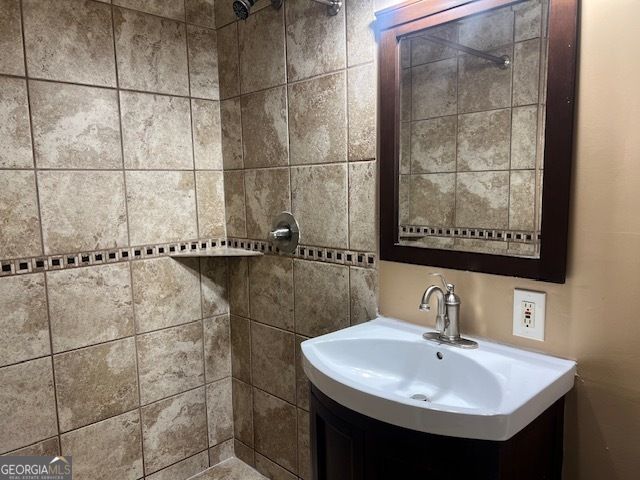 74 Fair Oaks Drive SE, Conyers, GA 30094