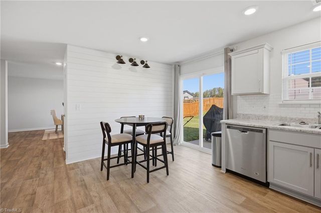 5143 Nokota Place, Greensboro, NC 27405