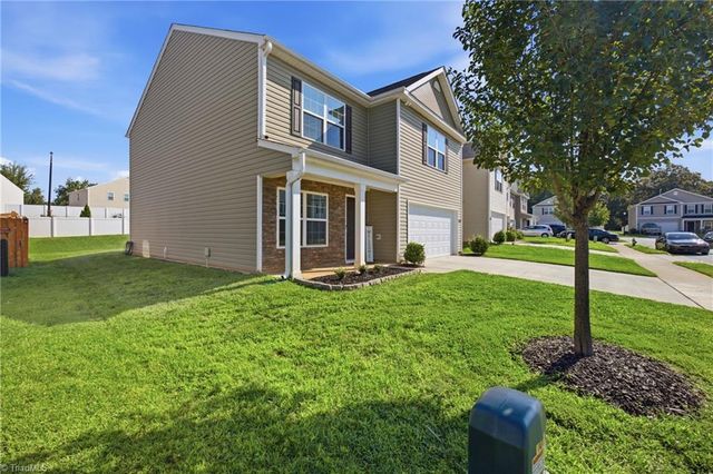 5143 Nokota Place, Greensboro, NC 27405
