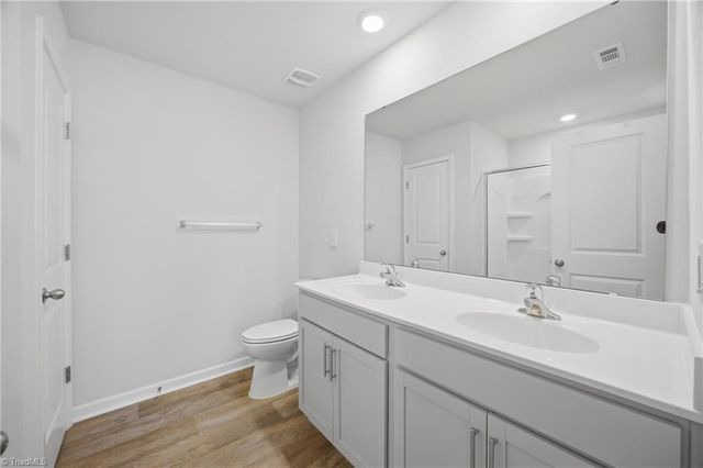 5143 Nokota Place, Greensboro, NC 27405