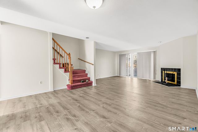 4023 Park Avenue 4023, Fairfield, CT 06825