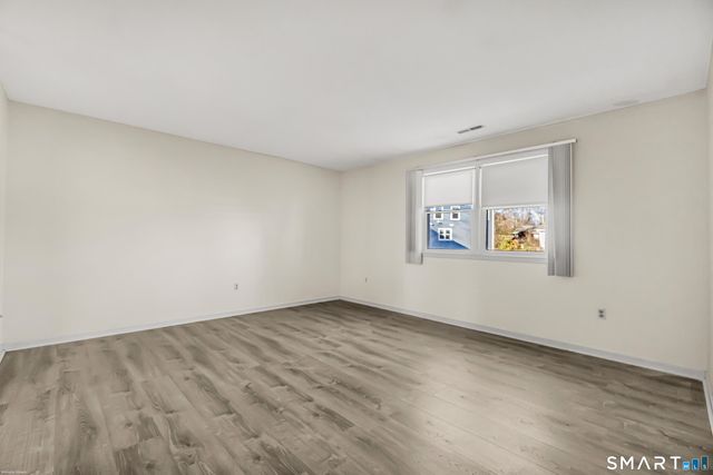 4023 Park Avenue 4023, Fairfield, CT 06825