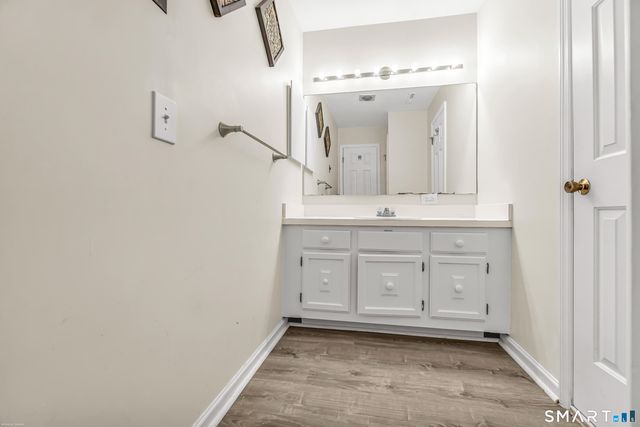 4023 Park Avenue 4023, Fairfield, CT 06825