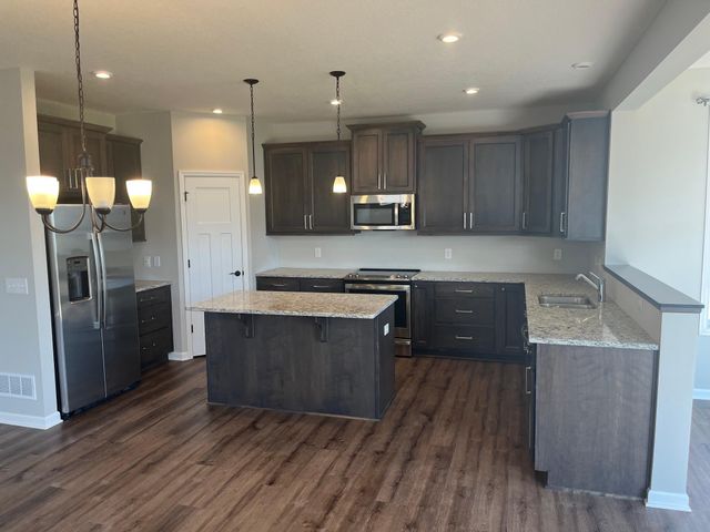 3790 Thrush Street, Shakopee, MN 55379