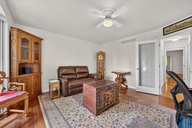 4379 Chablis Drive, Sterling Heights, MI 48314