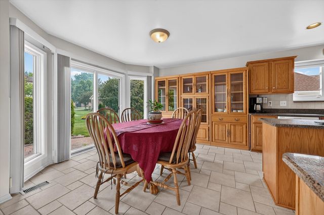 4379 Chablis Drive, Sterling Heights, MI 48314