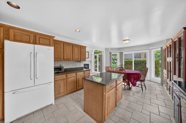 4379 Chablis Drive, Sterling Heights, MI 48314