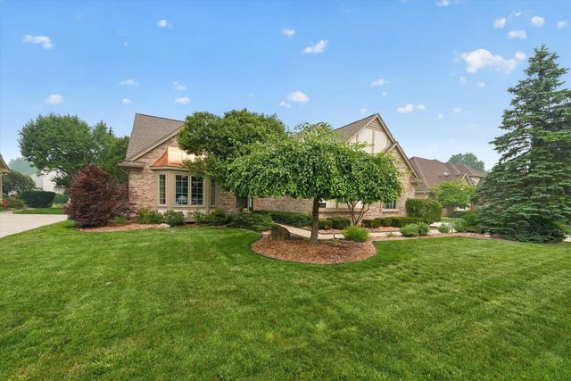 4379 Chablis Drive, Sterling Heights, MI 48314