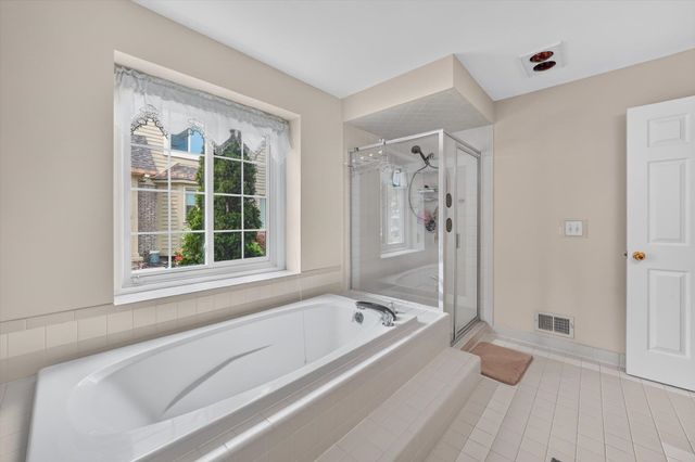 4379 Chablis Drive, Sterling Heights, MI 48314
