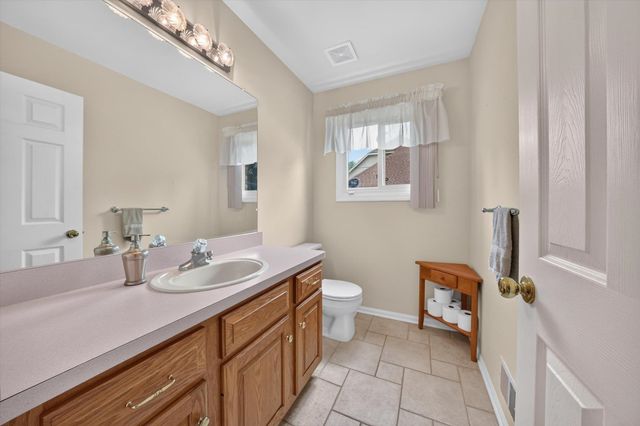 4379 Chablis Drive, Sterling Heights, MI 48314