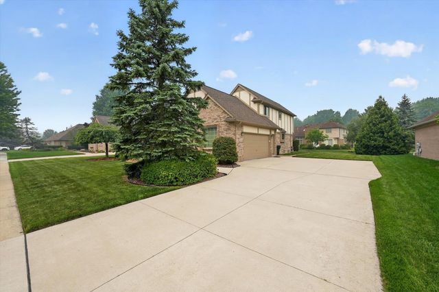 4379 Chablis Drive, Sterling Heights, MI 48314