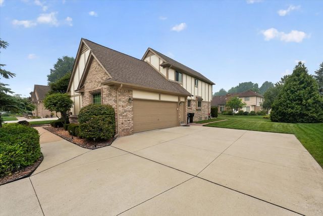 4379 Chablis Drive, Sterling Heights, MI 48314