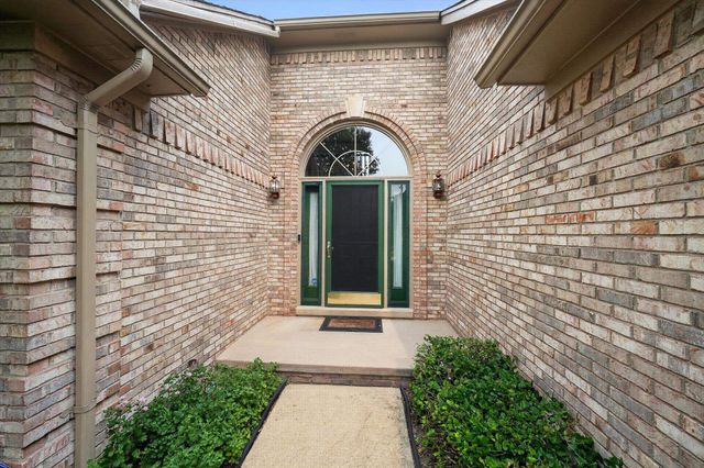 4379 Chablis Drive, Sterling Heights, MI 48314