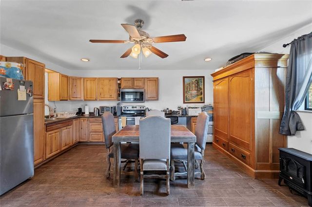 1750 Loop 165 LOOP B, Dripping Springs, TX 78620