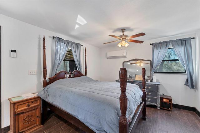 1750 Loop 165 LOOP B, Dripping Springs, TX 78620