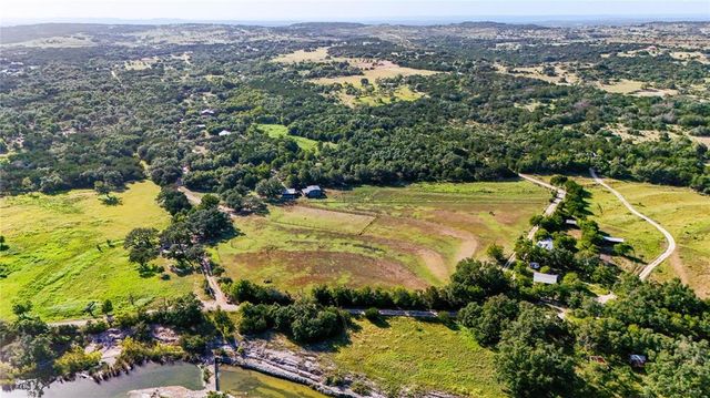 1750 Loop 165 LOOP B, Dripping Springs, TX 78620