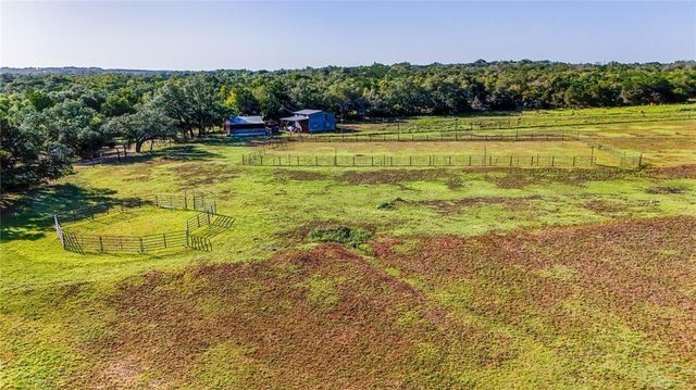 1750 Loop 165 LOOP B, Dripping Springs, TX 78620