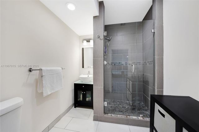 7381 SW 34th Ter, Miami, FL 33155