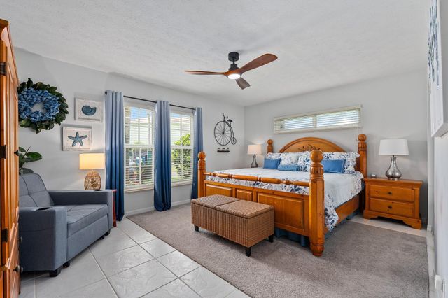 2186 SE Wild Meadow Circle, Port St Lucie, FL 34952