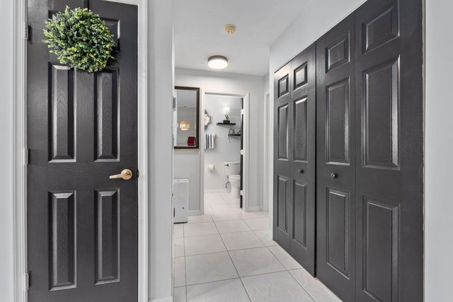 2186 SE Wild Meadow Circle, Port St Lucie, FL 34952