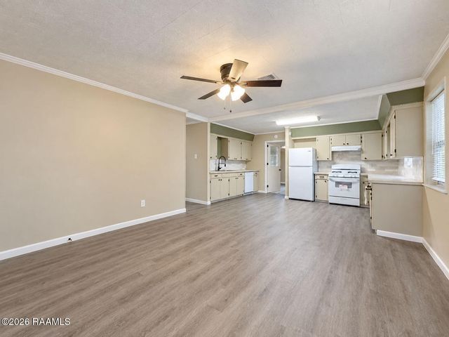 600 E Santa Clara Street, New Iberia, LA 70563