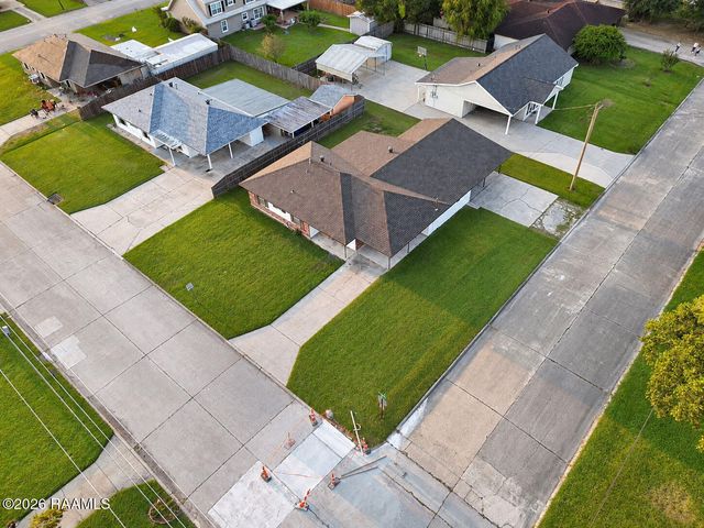 600 E Santa Clara Street, New Iberia, LA 70563