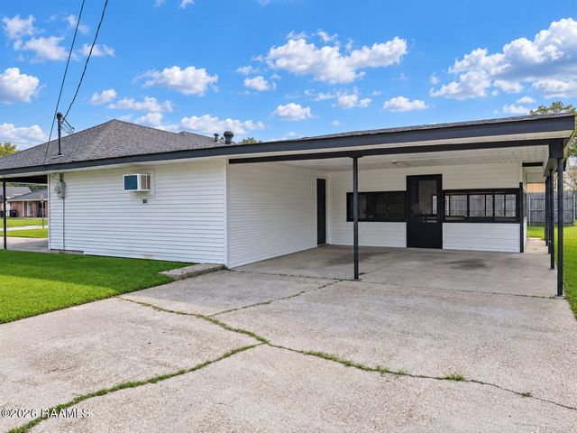 600 E Santa Clara Street, New Iberia, LA 70563