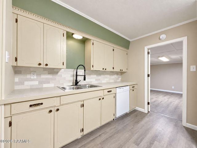 600 E Santa Clara Street, New Iberia, LA 70563