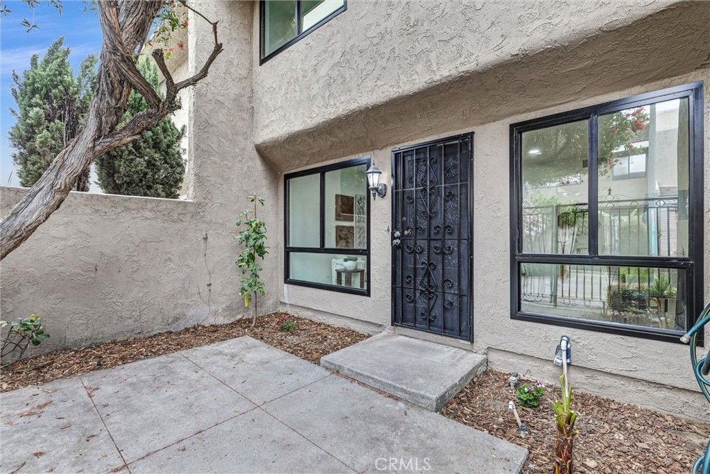 property-img