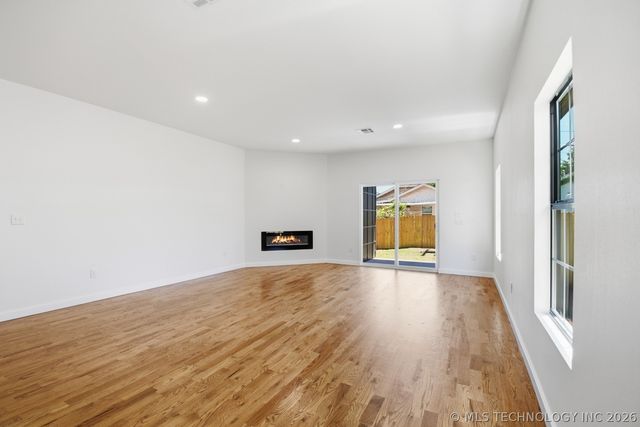 1137 S Xanthus Avenue, Tulsa, OK 74104