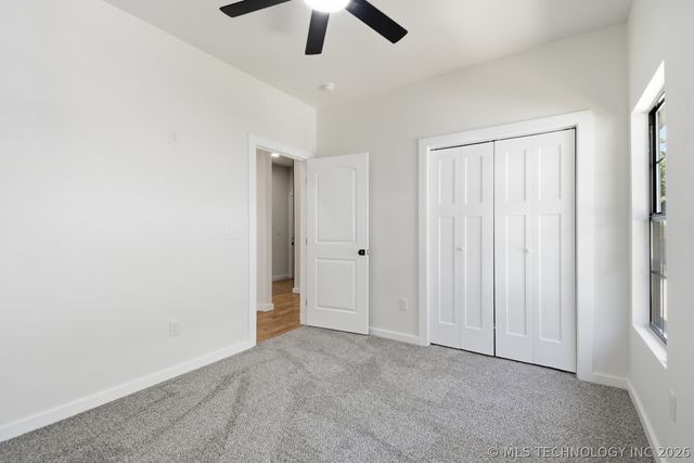 1137 S Xanthus Avenue, Tulsa, OK 74104