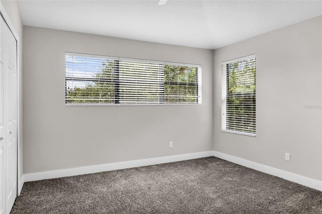563 LAKE DAVENPORT CIRCLE, Davenport, FL 33837