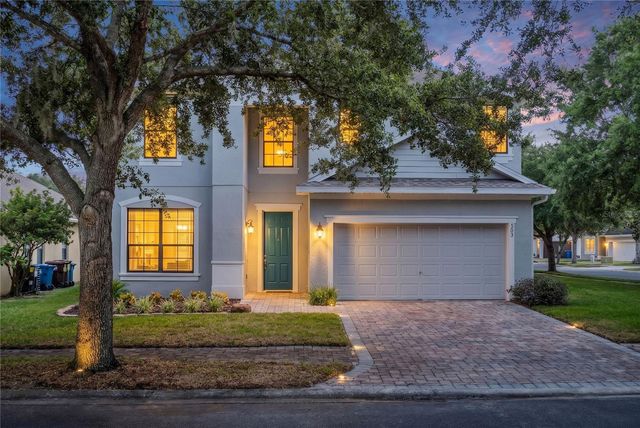 563 LAKE DAVENPORT CIRCLE, Davenport, FL 33837