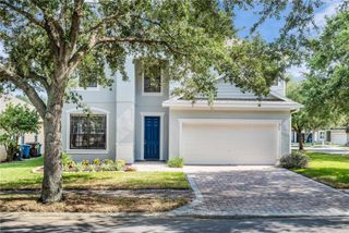 563 LAKE DAVENPORT CIRCLE, Davenport, FL 33837