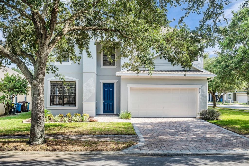 563 LAKE DAVENPORT CIRCLE, Davenport, FL 33837