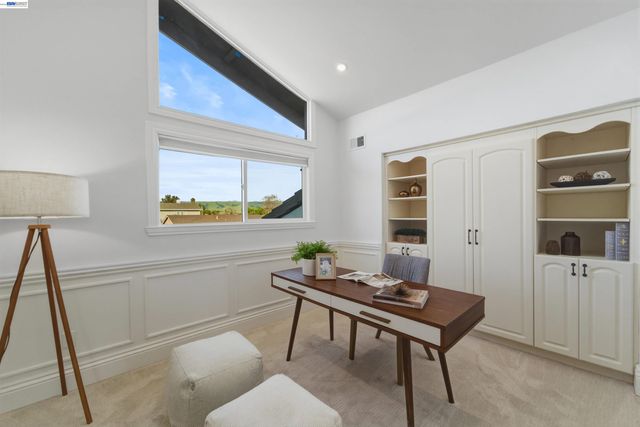 32471 Lake Ree St, Fremont, CA 94555