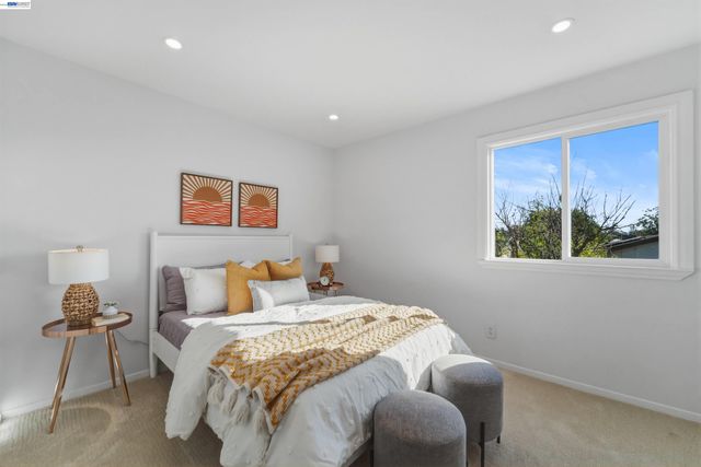 32471 Lake Ree St, Fremont, CA 94555