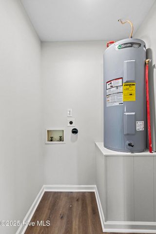 1462 Country Club Drive, Hampstead, NC 28443