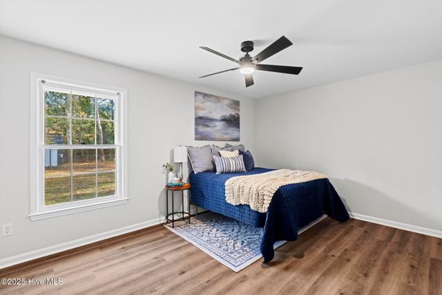 1462 Country Club Drive, Hampstead, NC 28443