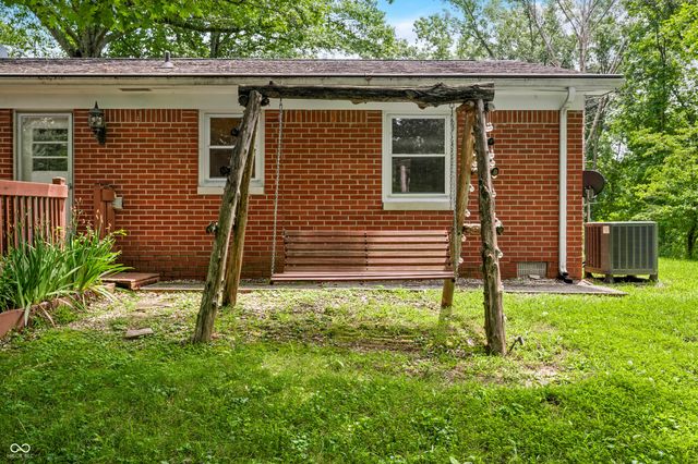 4654 Lower Schooner Road, Nashville, IN 47448