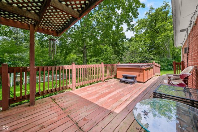 4654 Lower Schooner Road, Nashville, IN 47448
