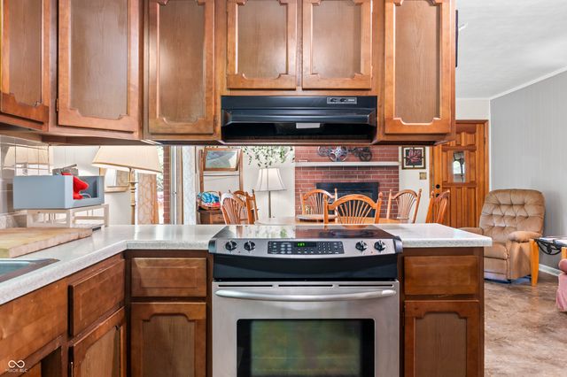 4654 Lower Schooner Road, Nashville, IN 47448