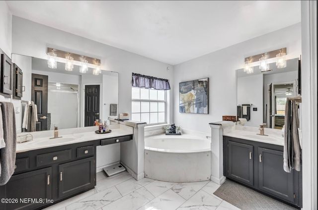 3719 SEA HAWK Street E, Jacksonville, FL 32224