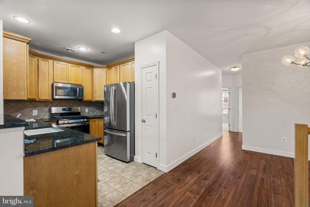 1329 N 32ND ST, Philadelphia, PA 19121