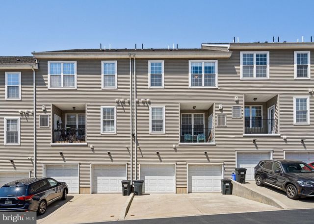 1329 N 32ND ST, Philadelphia, PA 19121