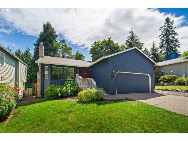 8832 Sw 50TH Ave, Portland, OR 97219