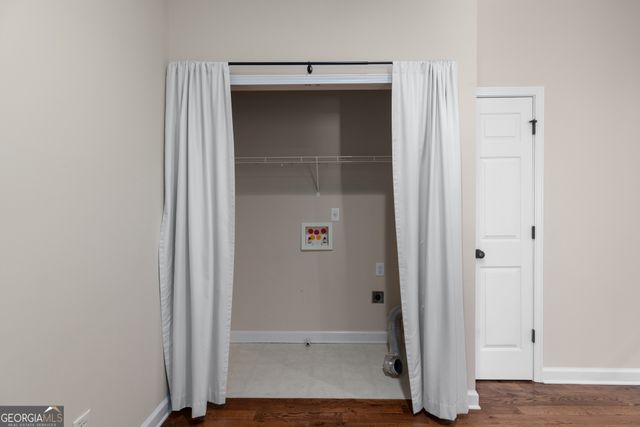 4656 Ivygate Circle SE, Atlanta, GA 30339